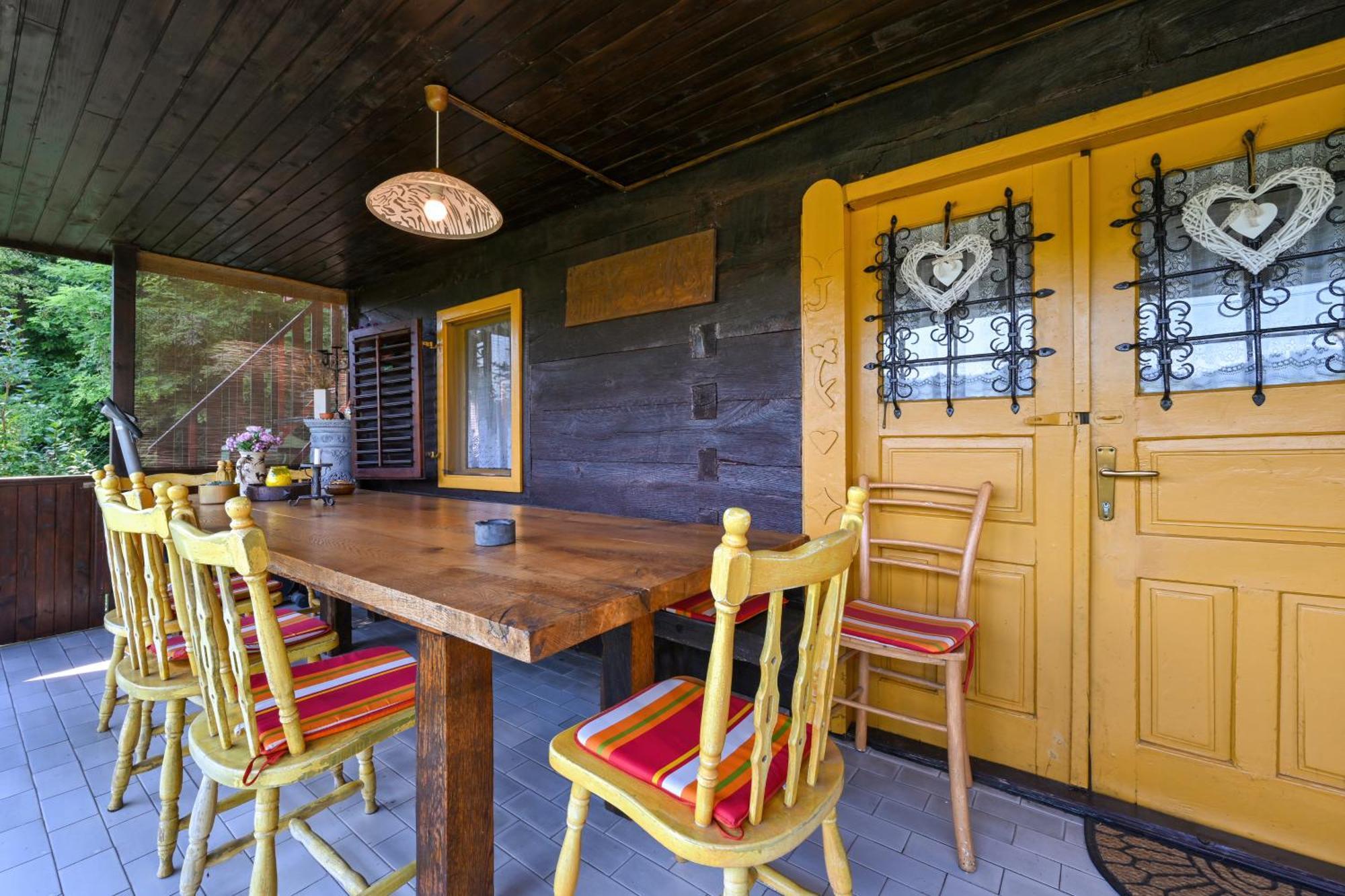 Kuca Viola, Traditional Wooden House In 特美好 外观 照片